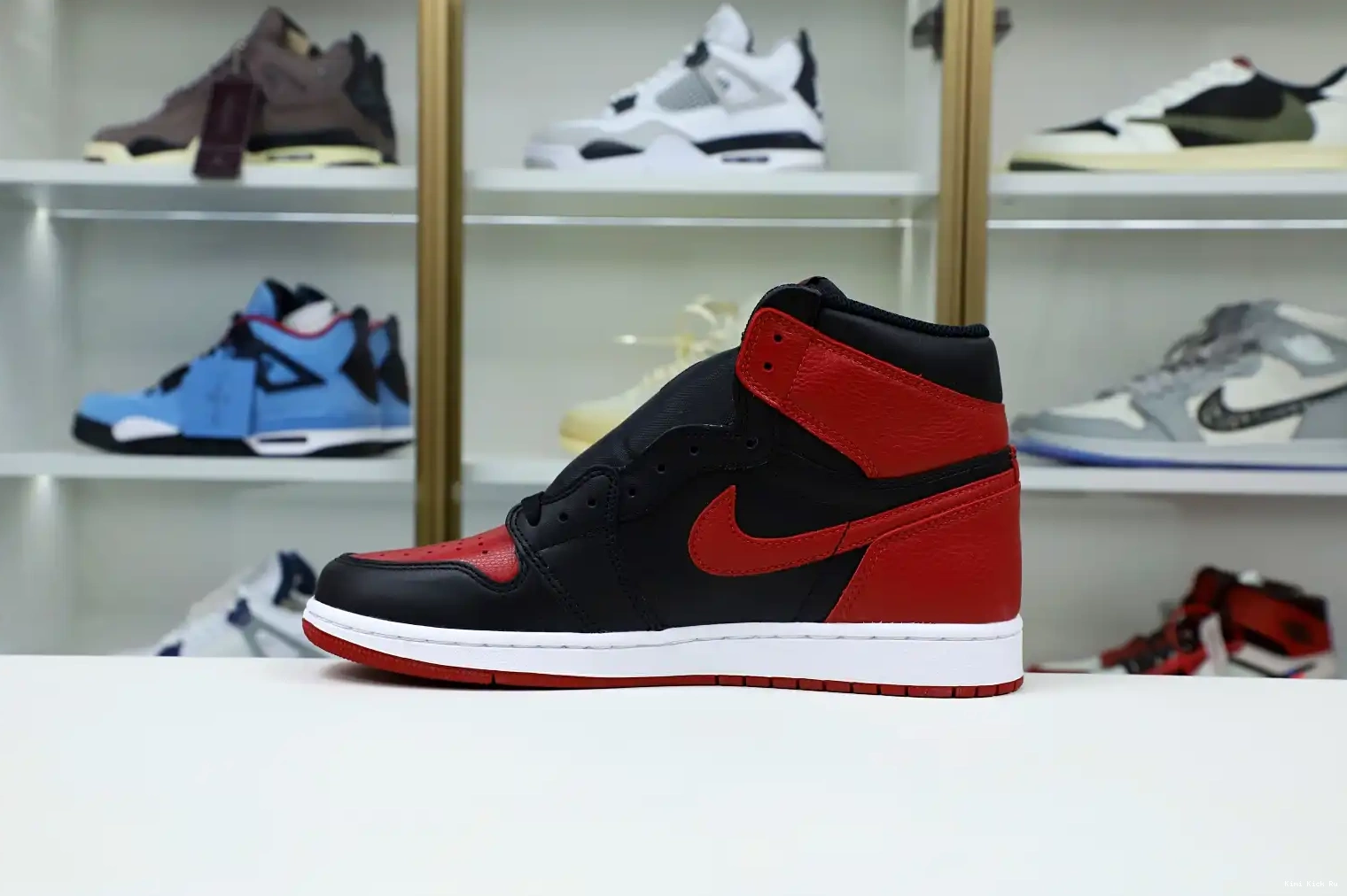 'BRED' HIGH Kimikick RETRO 1 AIR OG JORDAN 0519